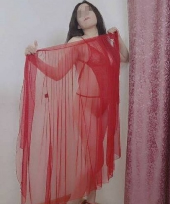 Милая и игривая девочка сделает все, чтобы ты почувствовал себя особенным. Готова окунуть вас в мир страсти и наслаждения. Предлагаю незабываемый отдых в моих объятиях! 554, 22 года